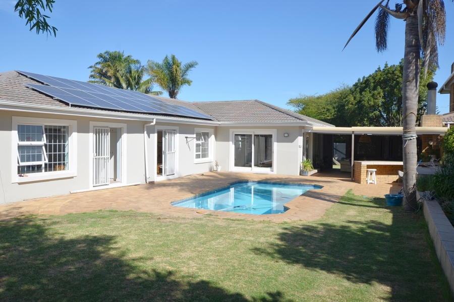 5 Bedroom Property for Sale in Welgelegen 2 Western Cape